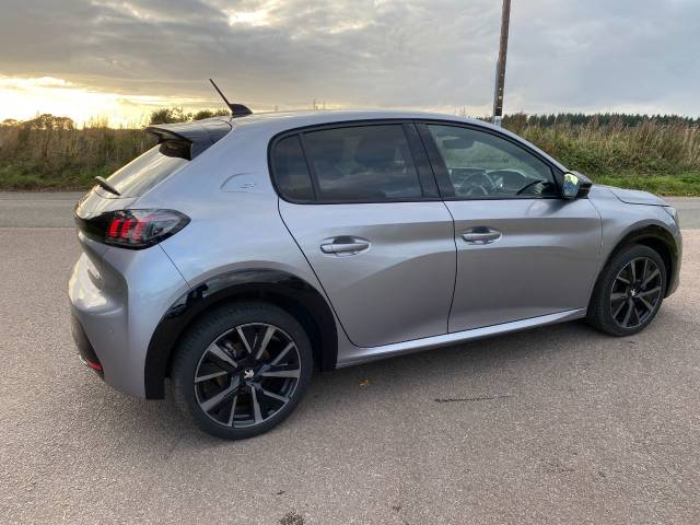 2022 Peugeot 208 1.2 Gt Puretech S/S